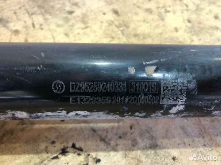 DZ95259240331 Тяга рулевая продольная 6х4 Shacman