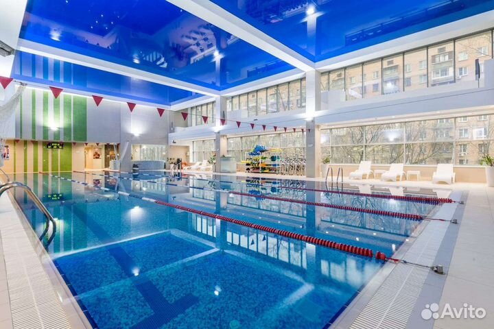 Абонемент в фитнес клуб с бассейном