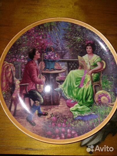 Декоративные тарелки