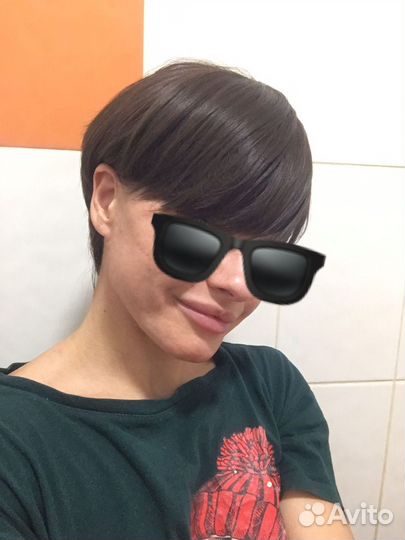 Прик брюнетки короткий