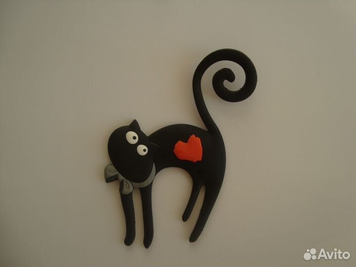 Влюбленный кот