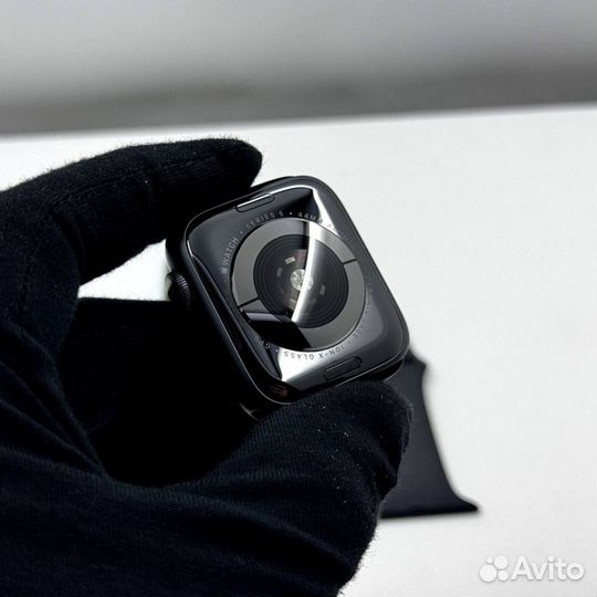 Apple Watch 5 44mm как новые