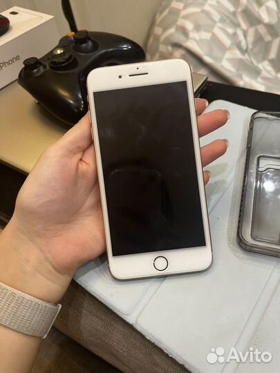 iPhone 8 Plus, 64 ГБ