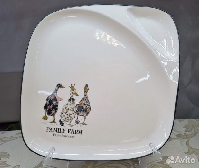 Тарелки обеденные Гуси Family farm 2 секции
