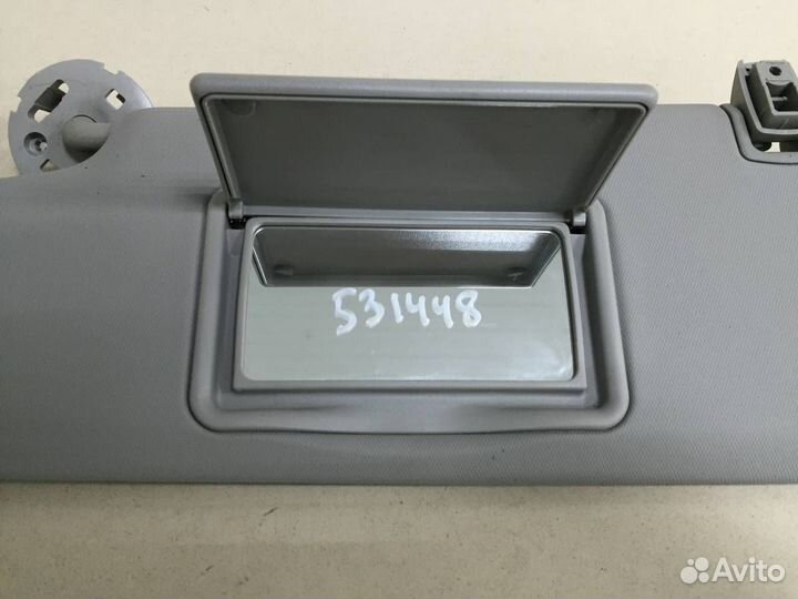 Козырек солнцезащитный внутри Chevrolet Cruze J300