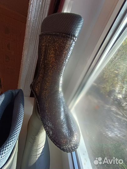 Резиновые сапоги