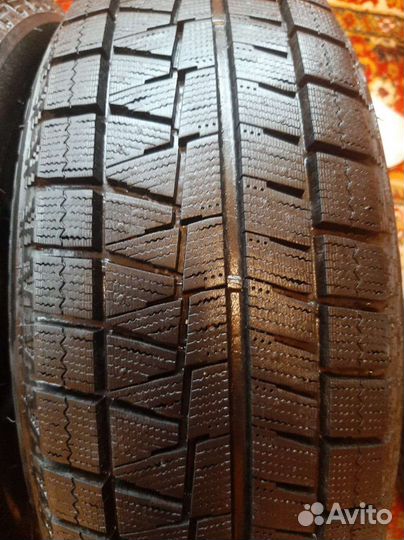 Bridgestone Blizzak Revo GZ 205/60 R16