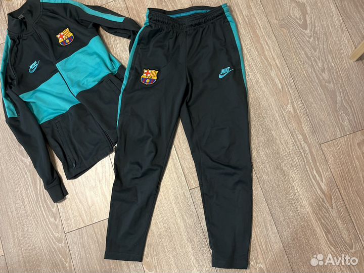 Спортиный костюм nike