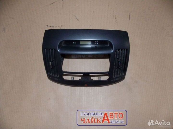 Консоль панели центральная Hyundai Elantra HD