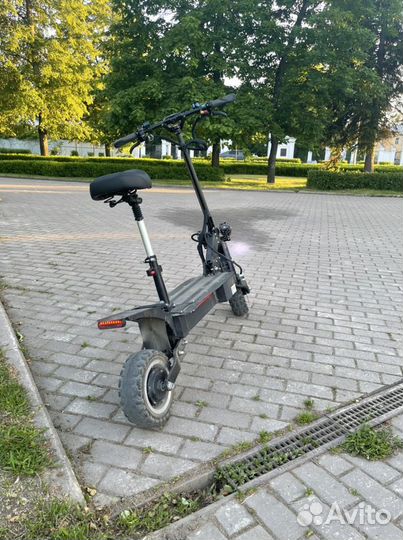 Электросамокат Ultron t108 6000 watt 35 амп-часов
