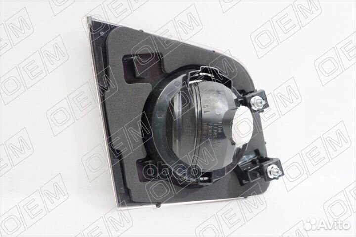 Фонарь правый внутренний Mazda 3 1 BK седан