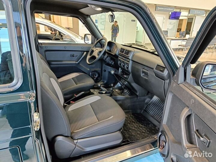 ВАЗ Niva Legend 1.7 МТ, 2023
