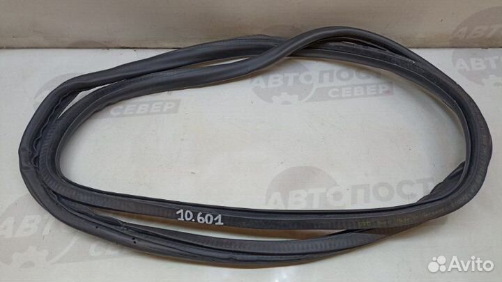 Уплотнитель проема задний левый Audi A6 C6 ccea