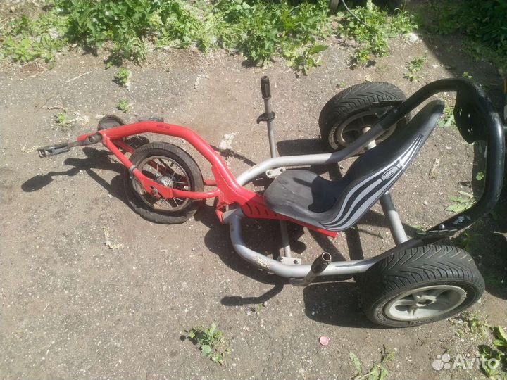 Веломобиль berg toys BalanzBike Bazzic XL