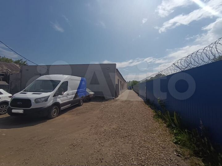 Продам базу с арендатором 587 м²