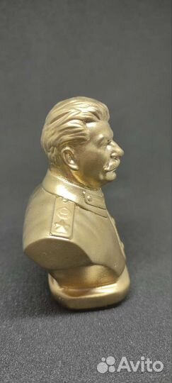 Бюст Сталин