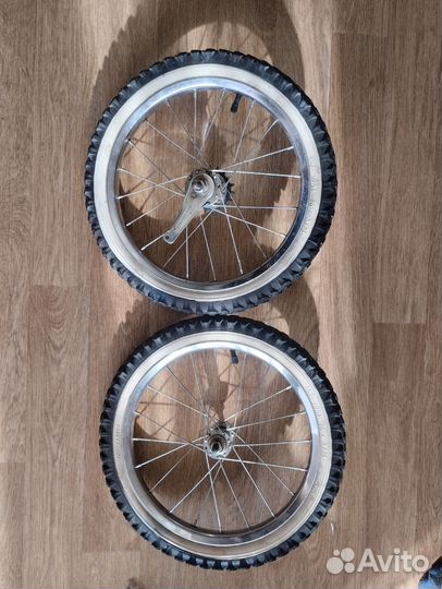 Передние и задние колеса на детский велосипед