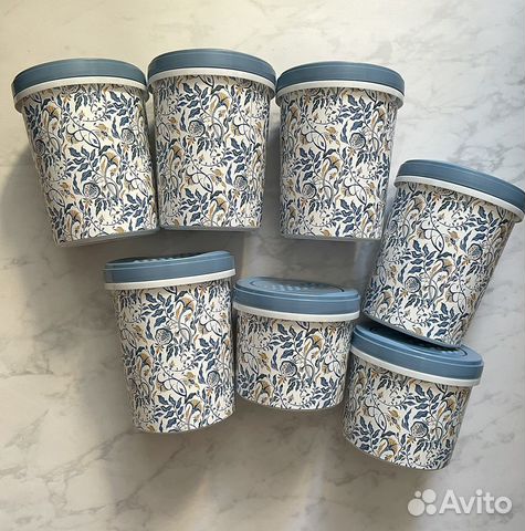 Контейнер с крышкой