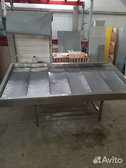 Стол рыба на льду