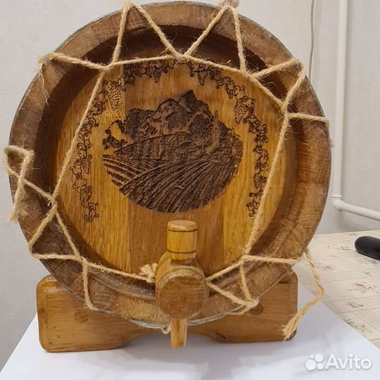 Бочонок дубовый (барилка) на 8л