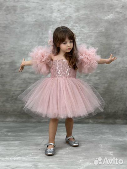 Праздничные платье