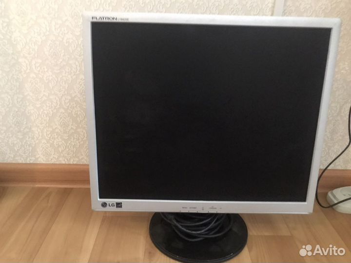 Монитор,блок,клавиатура