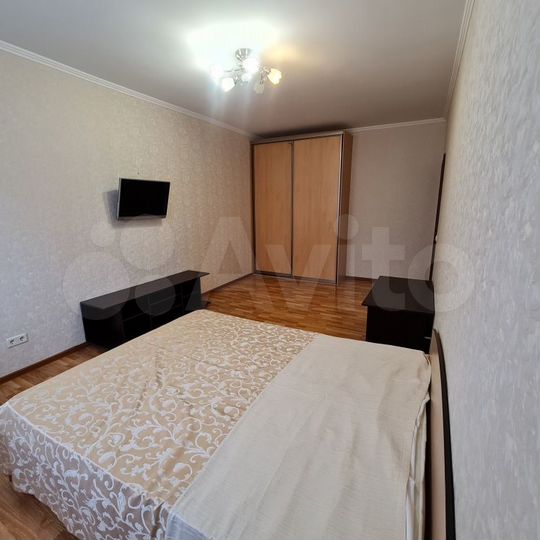 2-к. квартира, 72 м², 2/17 эт.