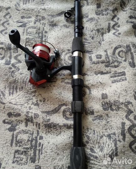 Набор для рыбалки Спиннинг 2м катушка леска воблер