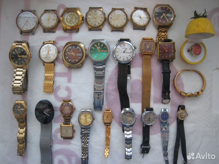 Часы из с. с. с. р