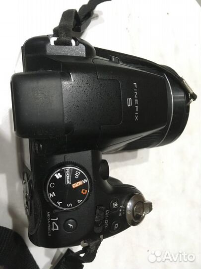 Цифровые фотоаппараты FujiFilm,Sony