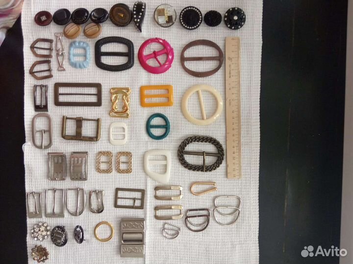 Пуговицы,пряжки,замки