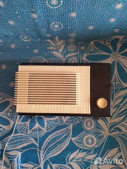 Радиоприёмник Сюрприз 301,сделано в СССР