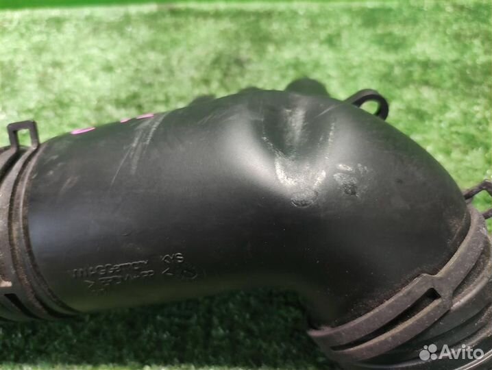 Патрубок воздушного фильтра volkswagen Caddy 4 20