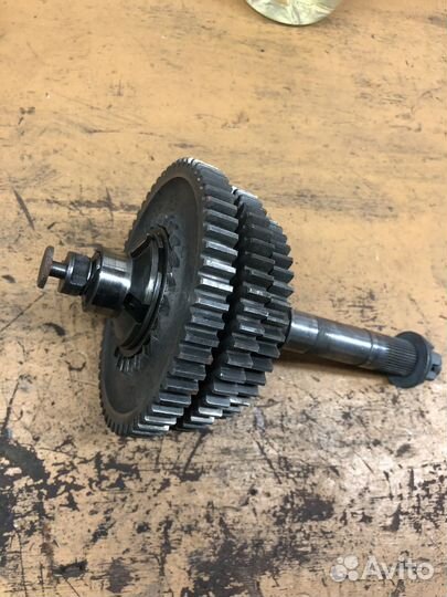 Вторичный вал в сборе Вятка вп-150