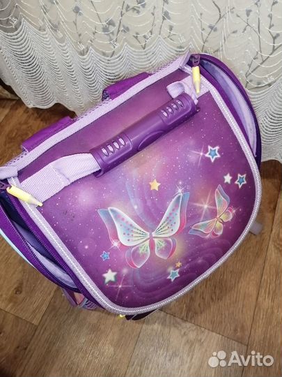 Школьный ранец