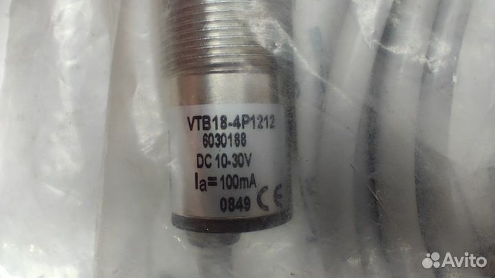 Sick VTB18-4P1212