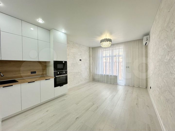 4-к. квартира, 73 м², 7/18 эт.