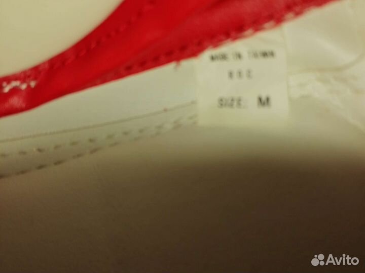 Шлем для единоборств с защитой