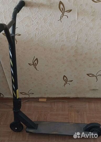 Трюковой самокат