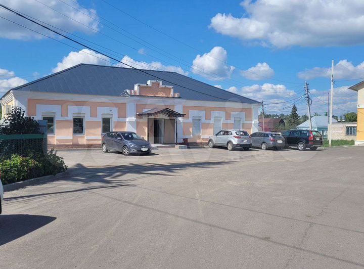 Здание, 240 м²