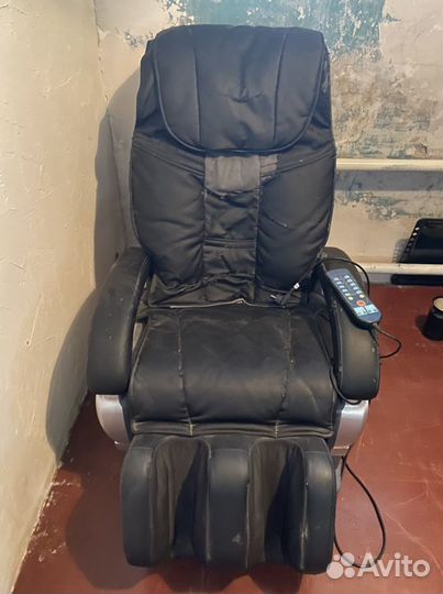 Массажное кресло