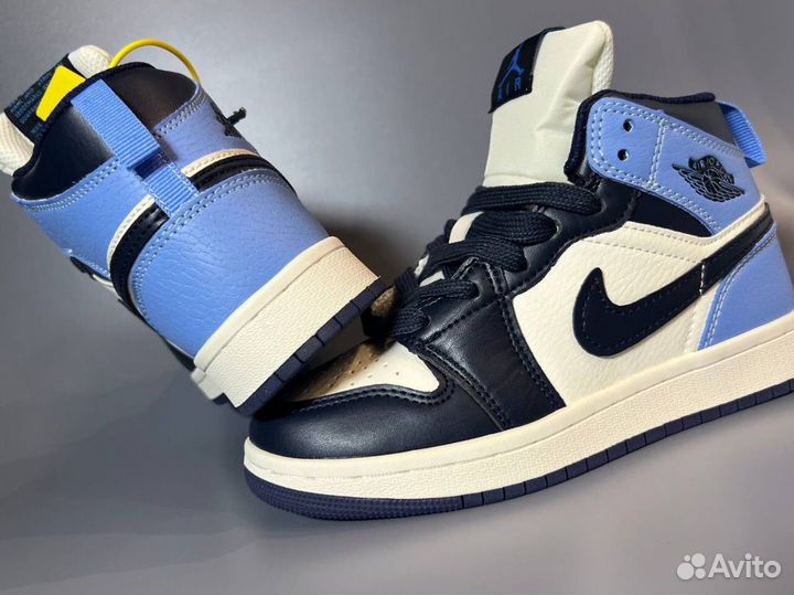 Кроссовки детские nike