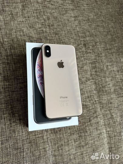 Телефон iPhone xs