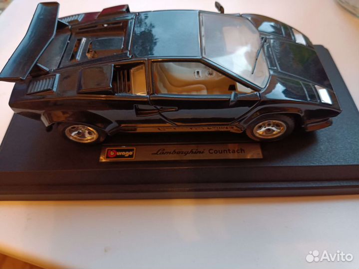 Модель Lamborghini Countach