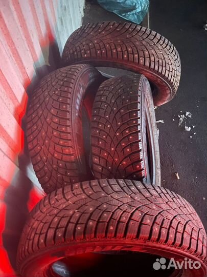 Triangle IcelynX TI501 225/60 R18