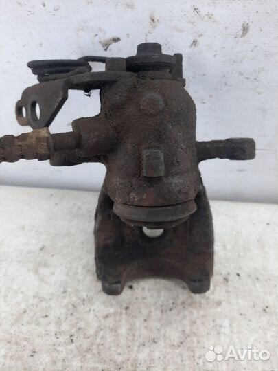 Суппорт тормозной задний правый Ford Galaxy