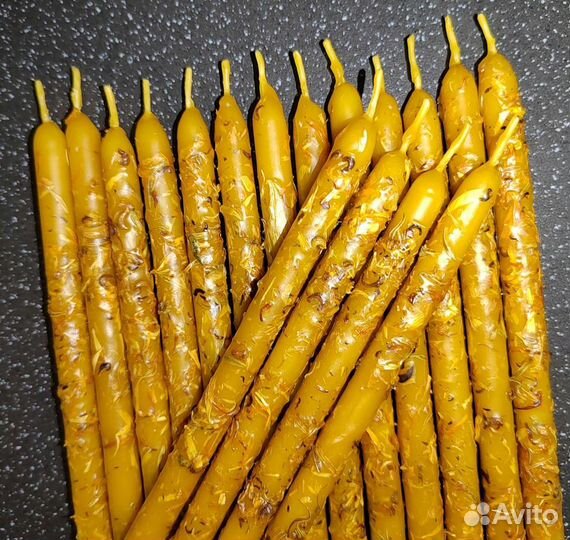 Восковые свечи с календулой