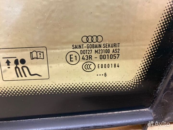 Стекло кузовное заднее правое Audi A4 8E AUK 2006