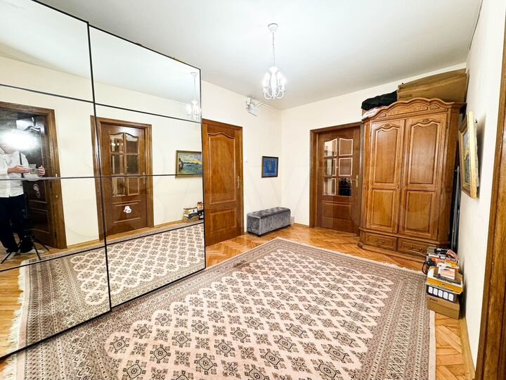 2-к. квартира, 72,5 м², 3/16 эт.