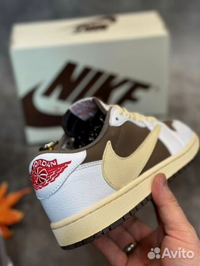 Кроссовки Nike Air Jordan 1 Low Travis Scott